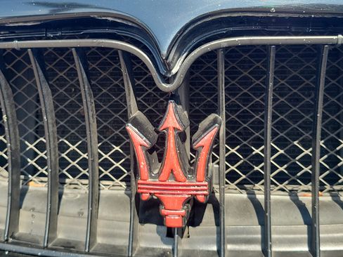 Used 2014 Maserati GranTurismo Sport RWD image 30