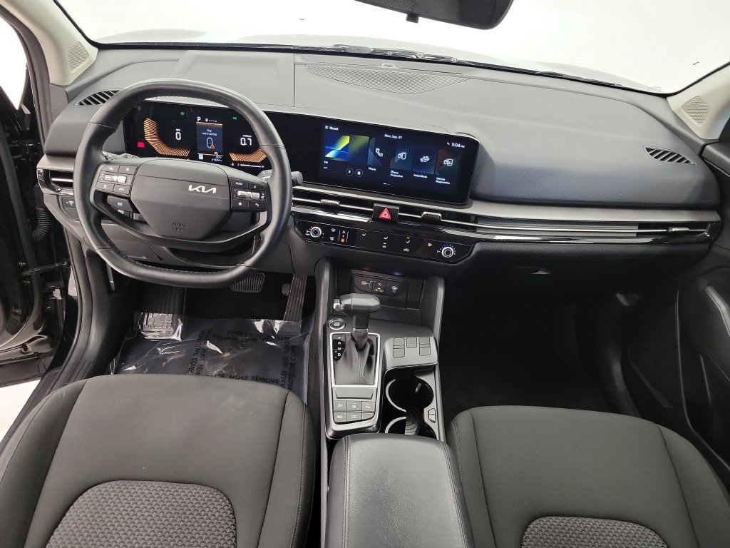 Used 2026 Kia Sportage LX FWD image 14