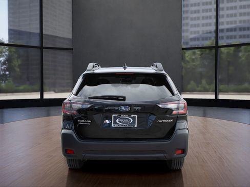 Used 2023 Subaru Outback Premium image 6