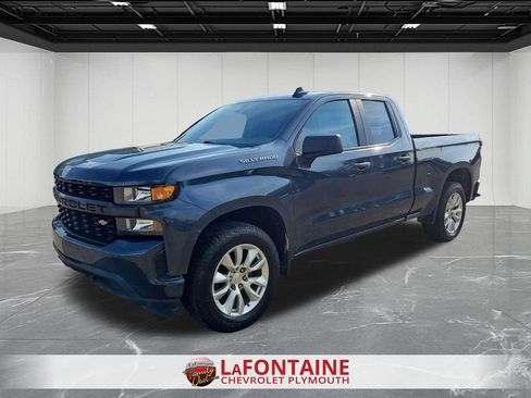Certified 2021 Chevrolet Silverado 1500 Custom AWD/4WD image 1