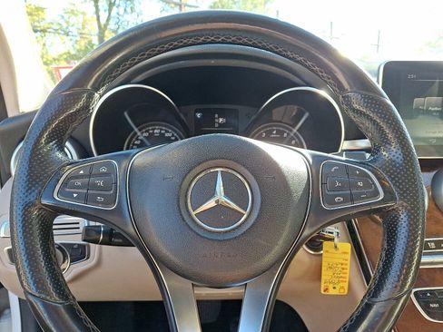 Used 2015 Mercedes-Benz C 300 4MATIC Sedan image 16