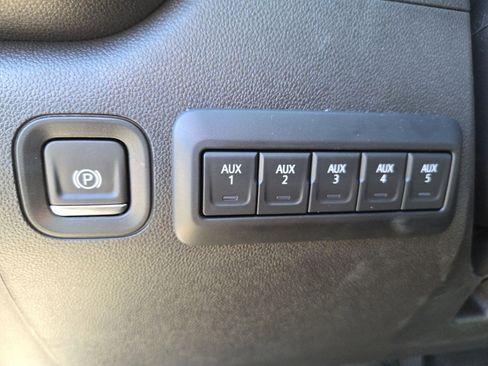 New 2026 GMC Sierra 3500 Pro w/ Convenience Package image 11