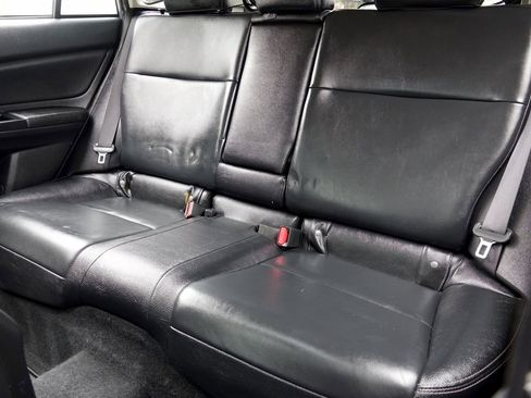 Used 2014 Subaru Crosstrek 2.0i Limited image 12