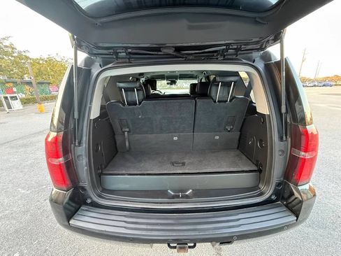Used 2017 Chevrolet Tahoe LS w/ All-Season Package RWD image 29