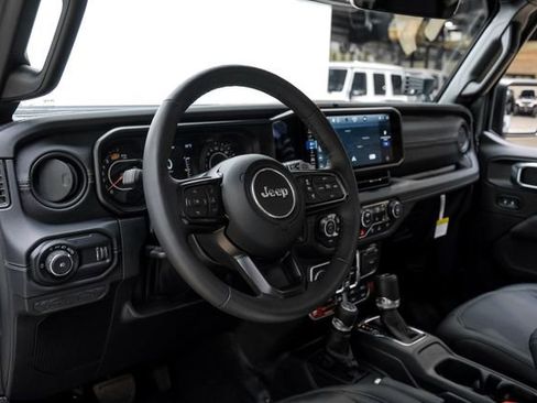 Used 2024 Jeep Wrangler Unlimited Rubicon 392 image 14