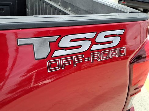 Certified 2023 Toyota Tacoma SR image 7