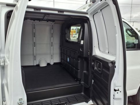 New 2025 Chevrolet Express 2500 w/ Driver Convenience Package image 7