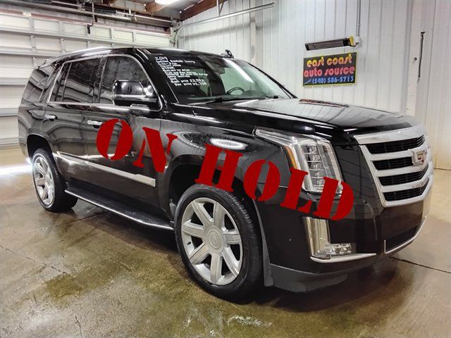 Used 2019 Cadillac Escalade Luxury AWD/4WD image 1