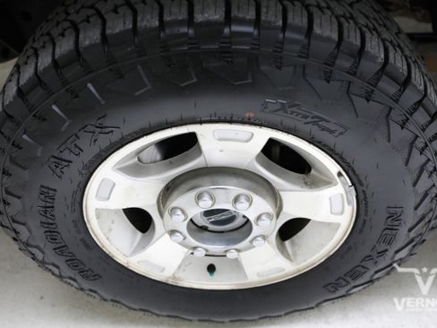 Used 2011 Ford F250 XLT w/ XLT Appearance Pkg image 25