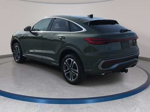 New 2026 Audi Q5 Premium image 6