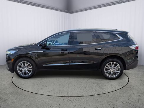 Certified 2024 Buick Enclave Essence w/ Experience Buick Package AWD/4WD image 5