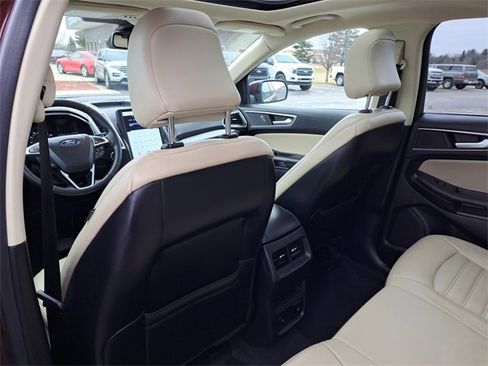 Certified 2022 Ford Edge SEL w/ Convenience Package image 26