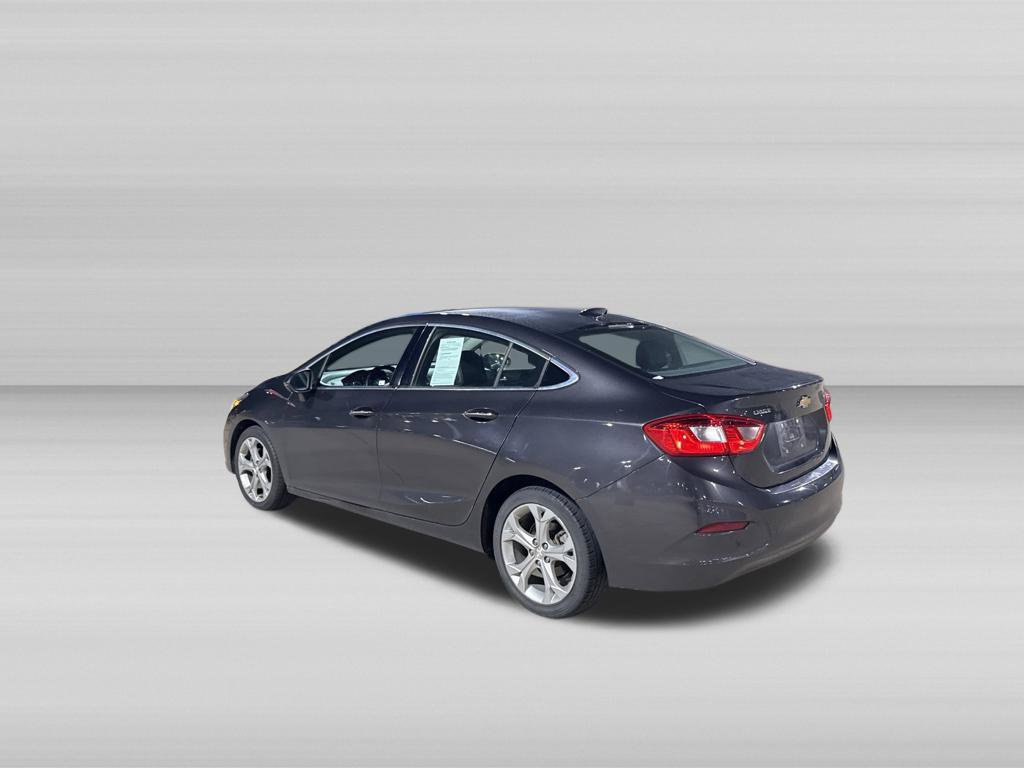 Used 2017 Chevrolet Cruze Premier FWD image 8