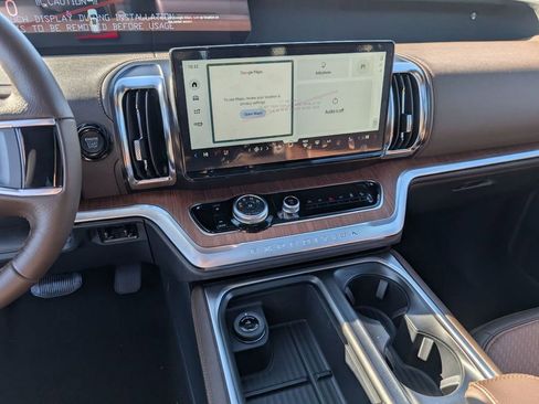 New 2026 Ford Expedition Max King Ranch AWD/4WD image 32