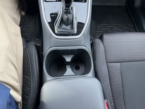 Used 2025 Subaru Outback Premium image 40