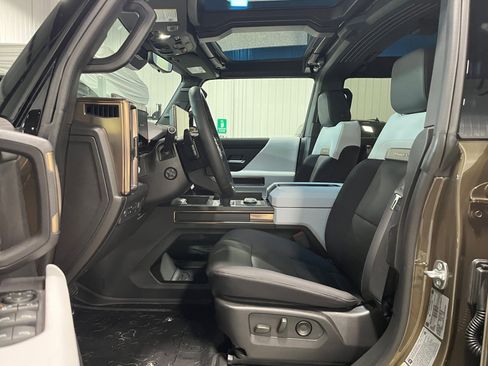 New 2025 GMC Hummer EV 3X image 14