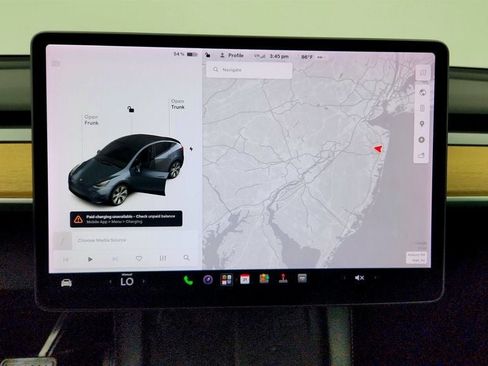 Used 2021 Tesla Model Y Long Range AWD/4WD image 22