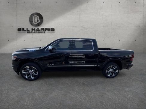 Used 2023 RAM 1500 Limited AWD/4WD image 3