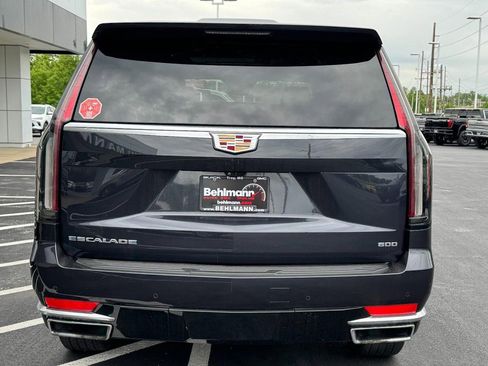 Used 2023 Cadillac Escalade Premium Luxury w/ Performance Package AWD/4WD image 5