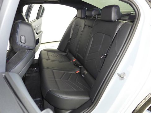 Used 2024 BMW 540i xDrive w/ Premium Package AWD/4WD image 21