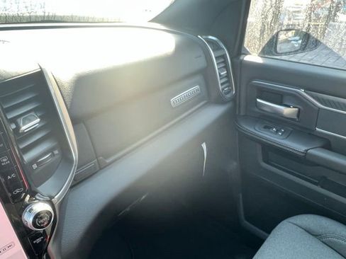 New 2026 RAM 3500 Big Horn AWD/4WD image 20