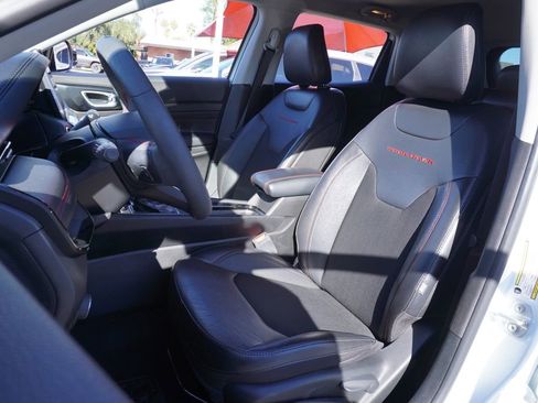 Used 2022 Jeep Compass Trailhawk image 13