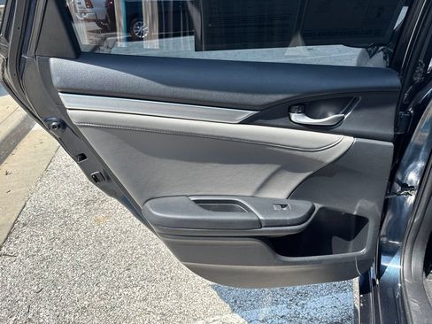 Used 2017 Honda Civic EX-L image 12