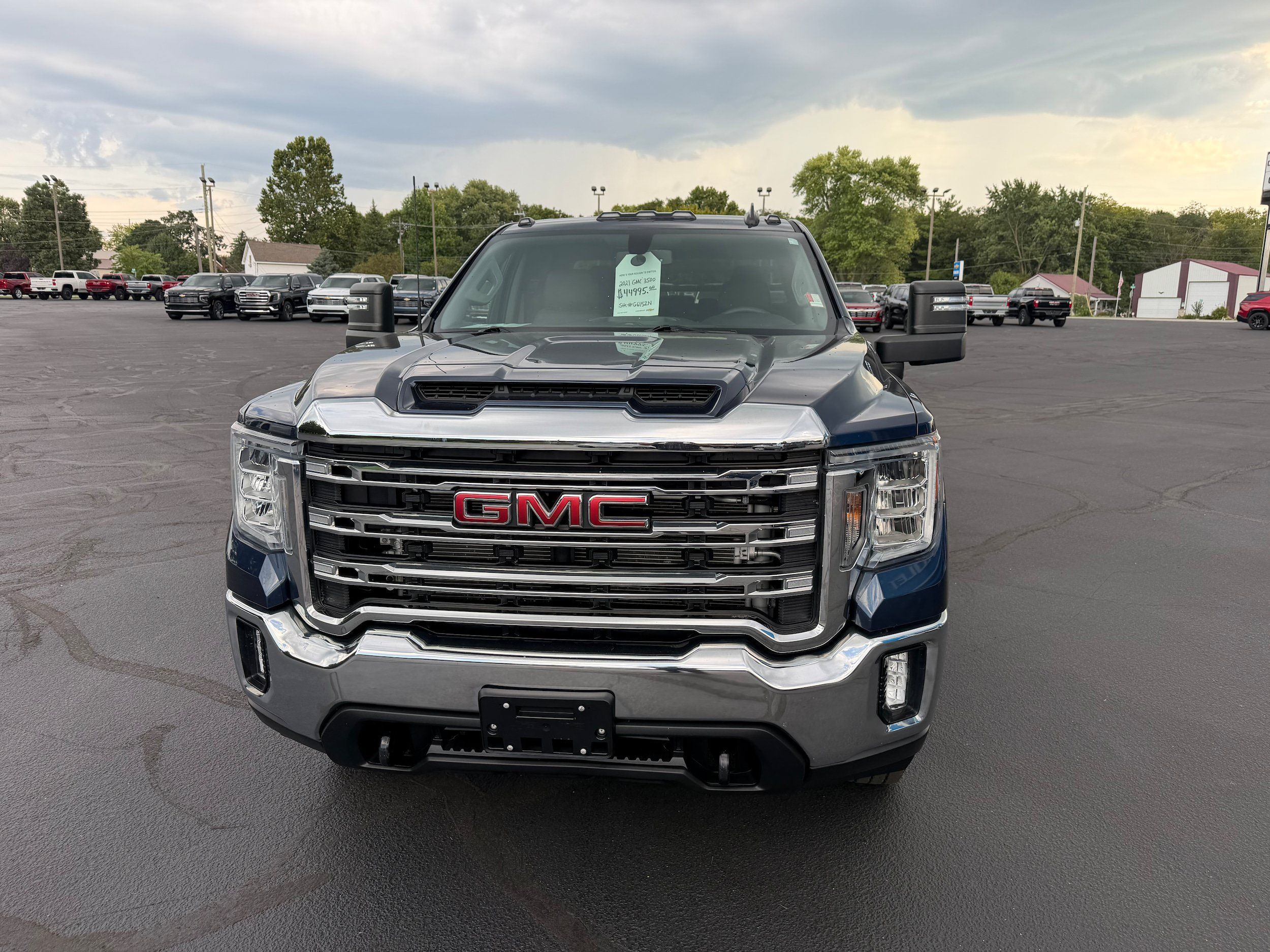 Used 2021 GMC Sierra 3500 SLE w/ SLE Convenience Package AWD/4WD image 11