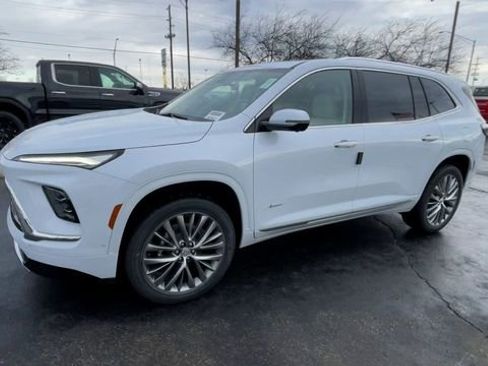 New 2026 Buick Enclave Avenir w/ Super Cruise Package AWD/4WD image 6