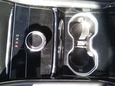 Used 2023 Jeep Grand Cherokee L Laredo image 21