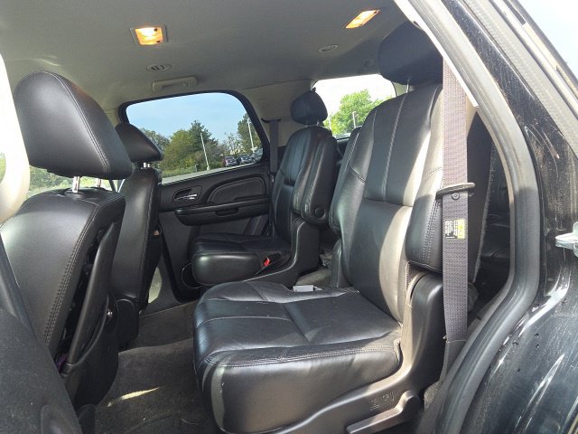 Used 2007 GMC Yukon Denali AWD/4WD image 17