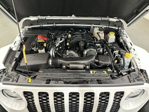 Used 2022 Jeep Gladiator Sport AWD/4WD image 20