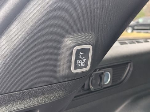 New 2025 Jeep Grand Cherokee Limited image 31