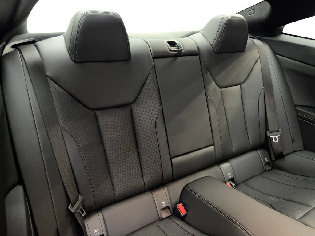 Used 2024 BMW 430i Coupe w/ Premium Package RWD image 40