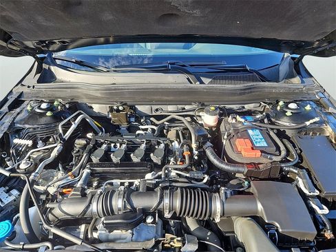 Used 2022 Honda Accord Sport image 29