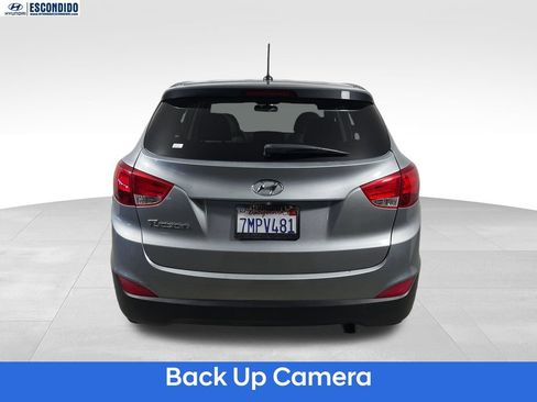 Used 2015 Hyundai Tucson GLS w/ Option Group 02 FWD image 4