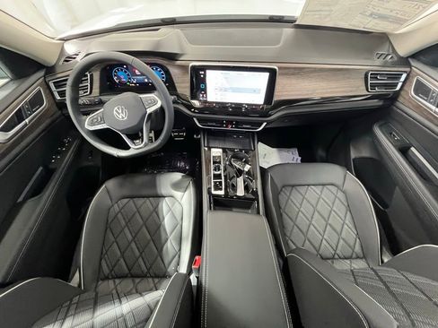 New 2026 Volkswagen Atlas SEL Premium R-Line image 14