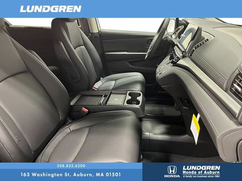 New 2026 Honda Odyssey EX-L image 9