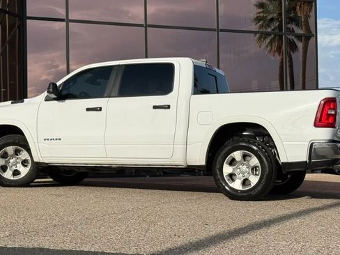 Used 2025 RAM 1500 Big Horn AWD/4WD image 6