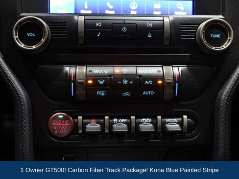 Used 2021 Ford Mustang Shelby GT500 w/ Carbon Fiber Track Pack RWD image 46