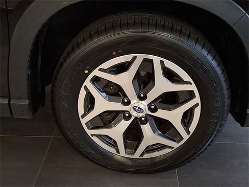 Certified 2023 Subaru Forester Premium image 7