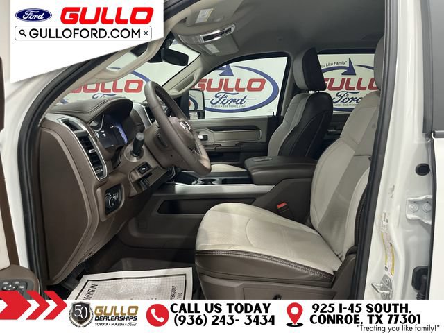 Used 2025 RAM 3500 Laramie AWD/4WD image 28