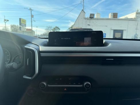 Used 2025 MAZDA CX-50 AWD 2.5 S w/ Select Package image 18