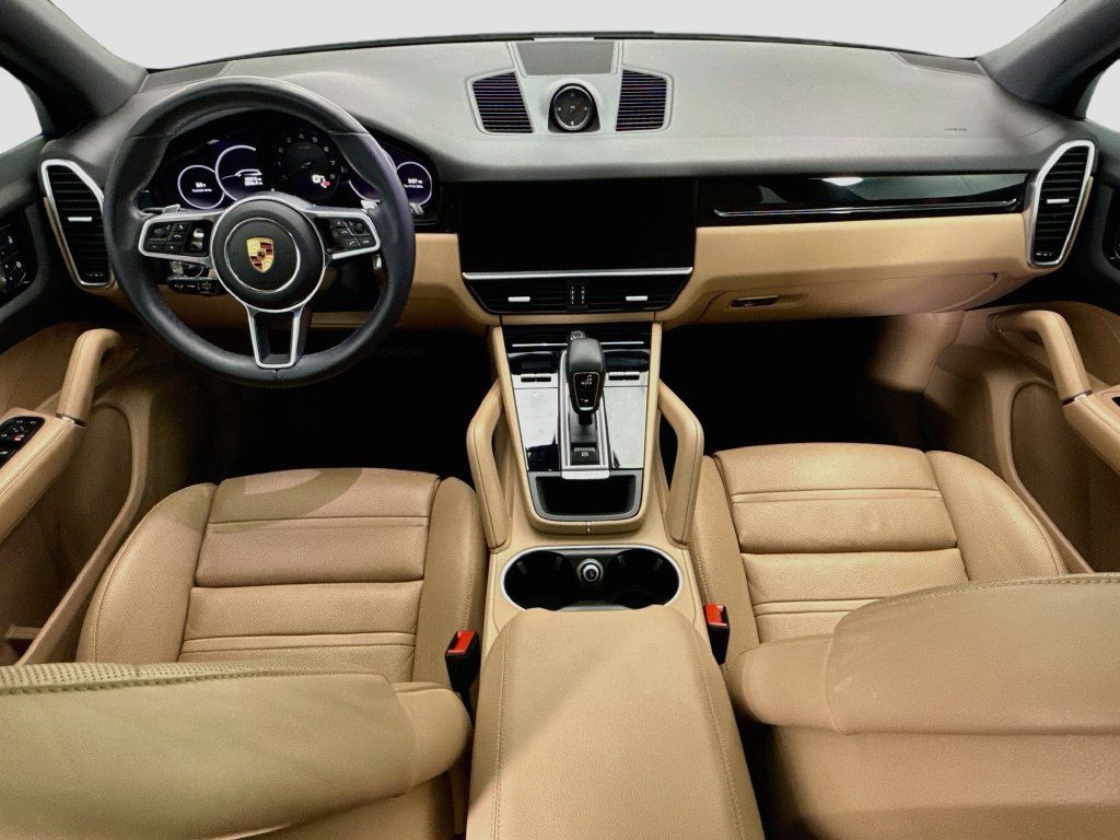 Certified 2023 Porsche Cayenne AWD/4WD image 15