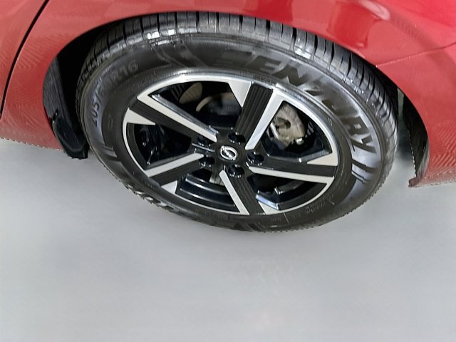 Used 2024 Nissan Sentra SV FWD image 28