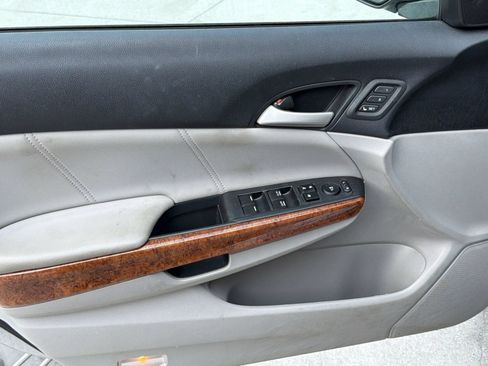 Used 2012 Honda Accord EX-L image 24