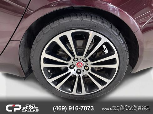 Used 2017 Jaguar XF Prestige AWD/4WD image 45