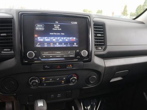 Used 2024 Nissan Frontier S w/ S Utility Package image 14