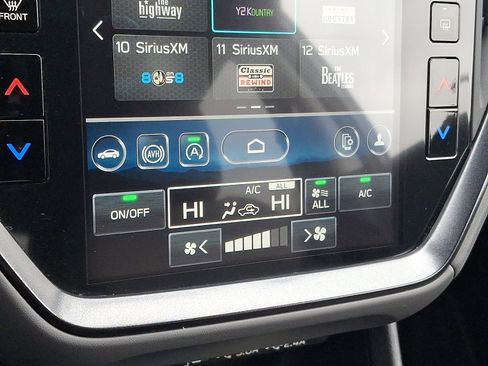 Certified 2025 Subaru Crosstrek 2.5i Limited image 16