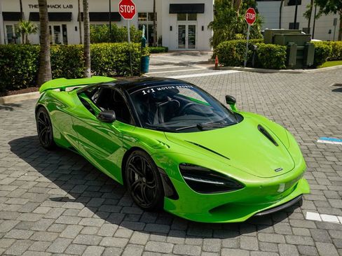 Used 2024 McLaren 750S Spider RWD image 58